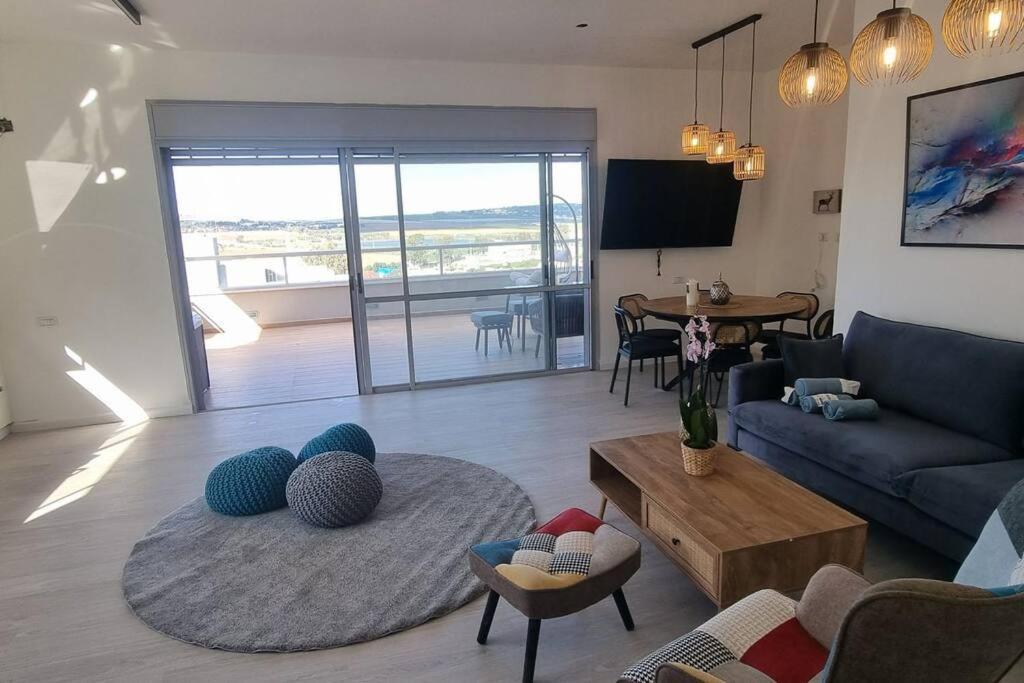 Apartment למרגלות הגלבוע Gid'ona